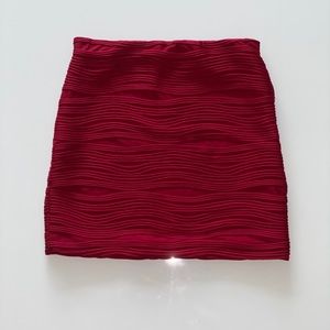 Ribbed knit red mini skirt